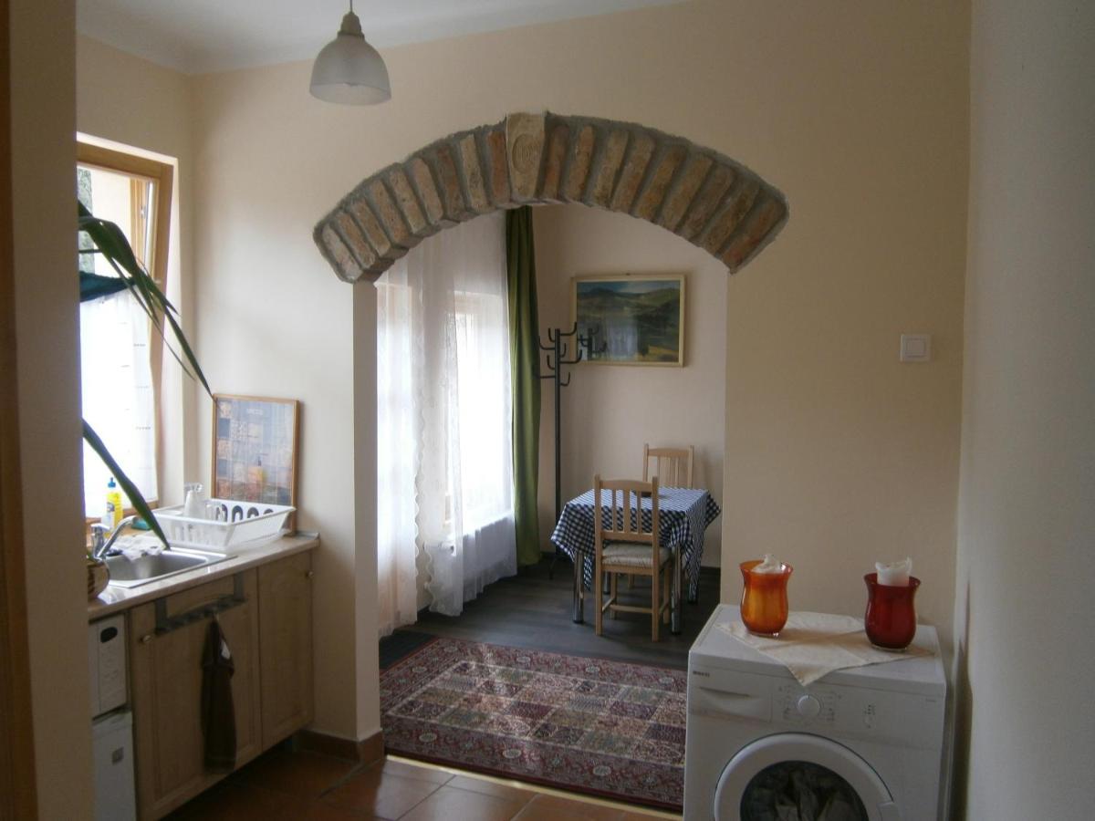 Rózsakert Vendégház Romhány Exterior foto